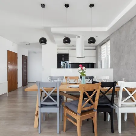 Avia Three Bedroom Two Balcony Ac & Parking By Renters