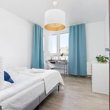 Avia Three Bedroom Two Balcony Ac & Parking By Renters 公寓 *